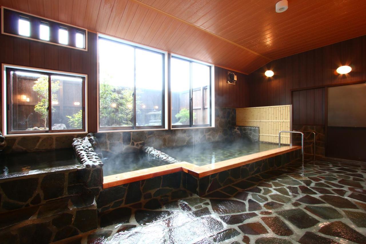 Hitoyoshi Onsen Ohgano Yado Hotel Kültér fotó