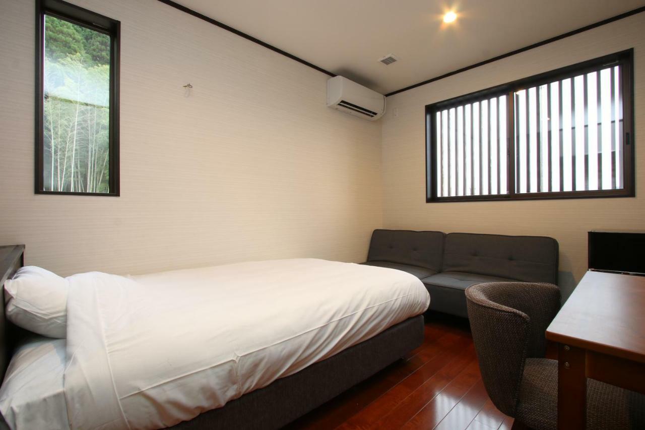 Hitoyoshi Onsen Ohgano Yado Hotel Kültér fotó